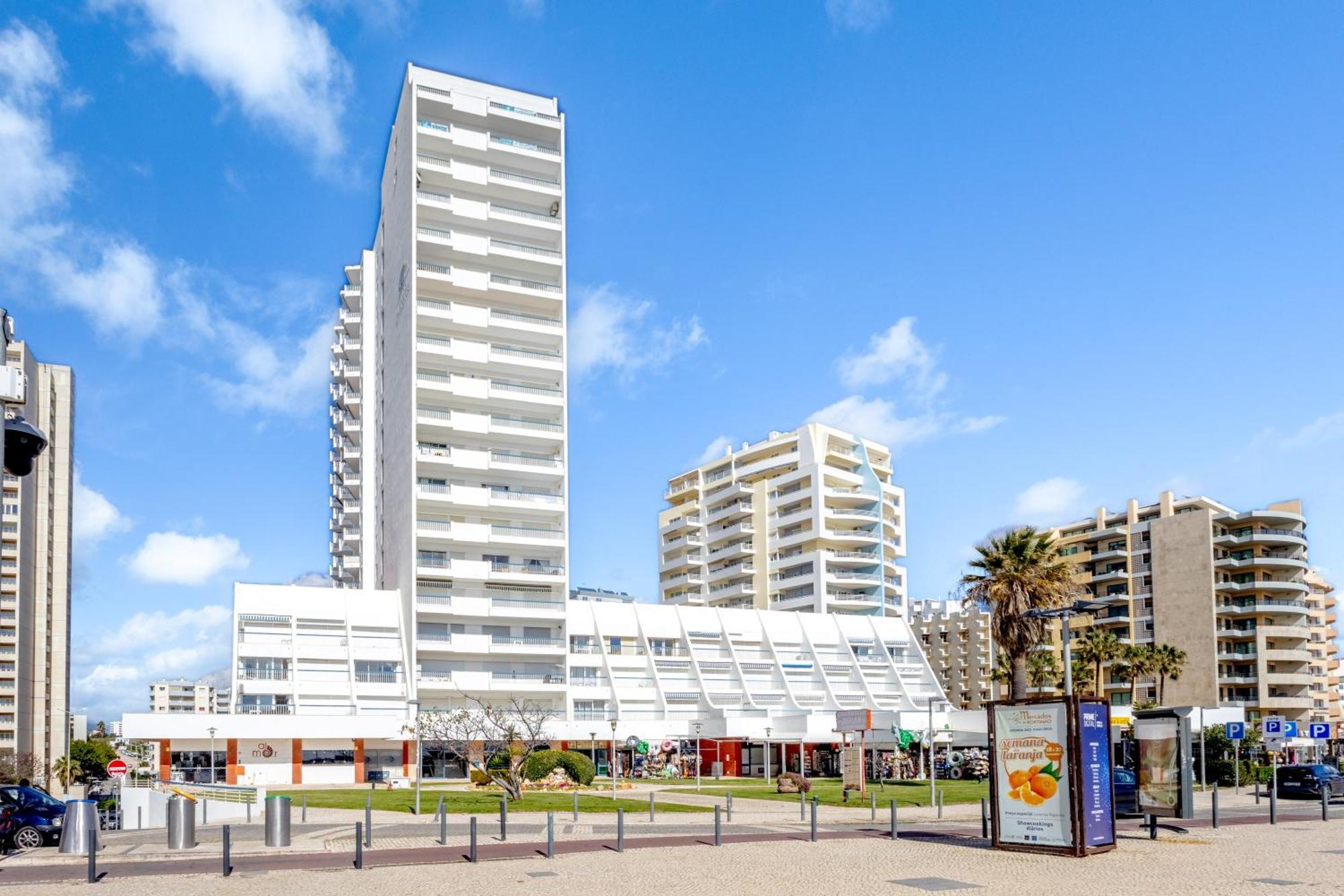 Apartamentos Turisticos Perola Da Rocha Portimao Luaran gambar